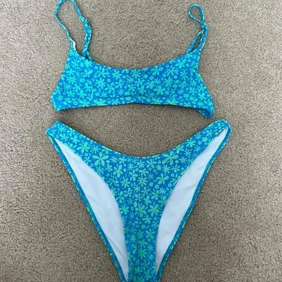 Bright Swimwear bikini set - Picture 1 of 2